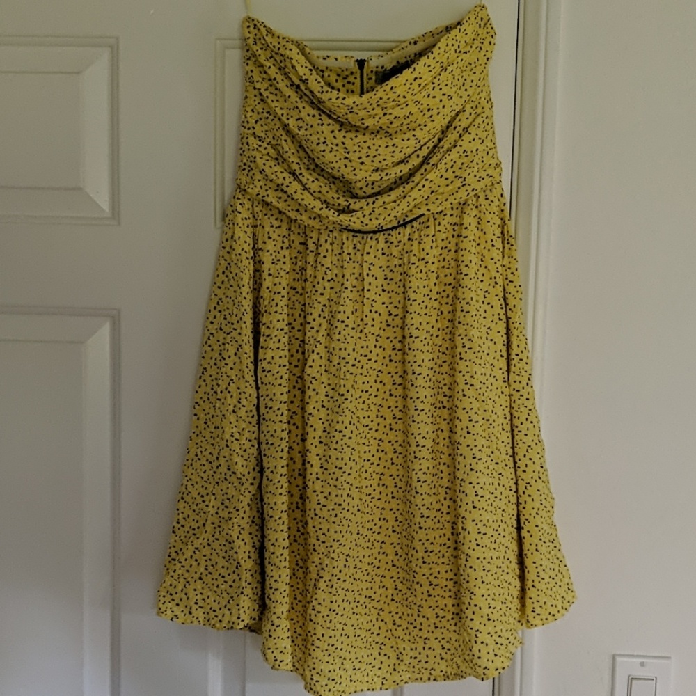 DKNY yellow strapless dress, size 2 - Picture 3 of 5